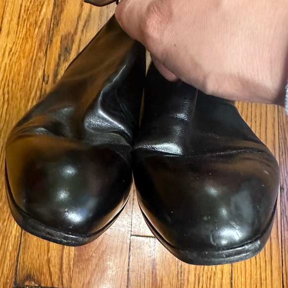 SALVATORE FERRAGAMO ITALIAN LEATHER ANKLE BOOTS WITH GANCINI BIT ZIPPER SIZE 7 - Picture 13 of 16